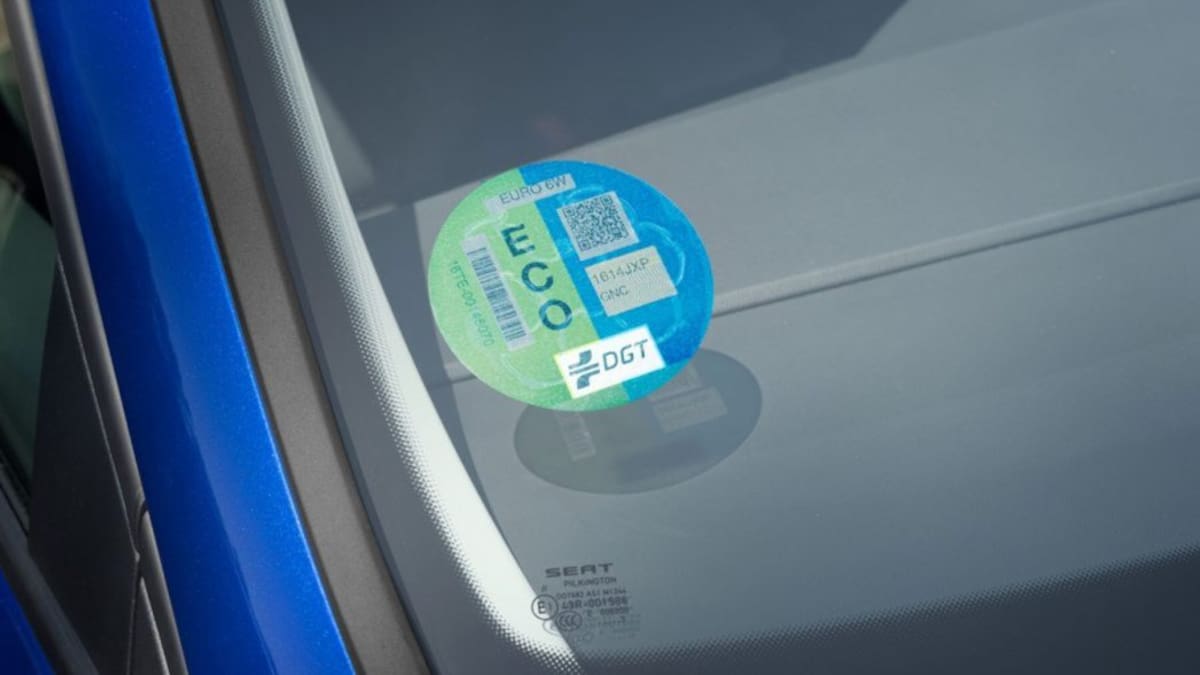 La Rioja concederá 4.000 euros en ayudas para los riojanos que adquieran vehículos con etiqueta C o ECO (15-12-2025)