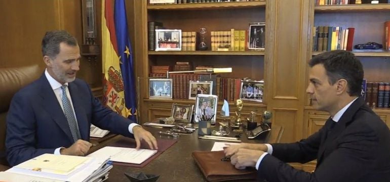 Despacho de Felipe VI y Pedro Sánchez
