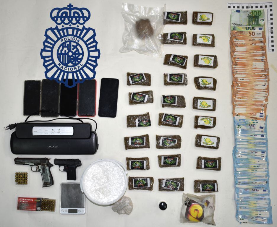 Parte del material intervenido (foto: Policía Nacional)