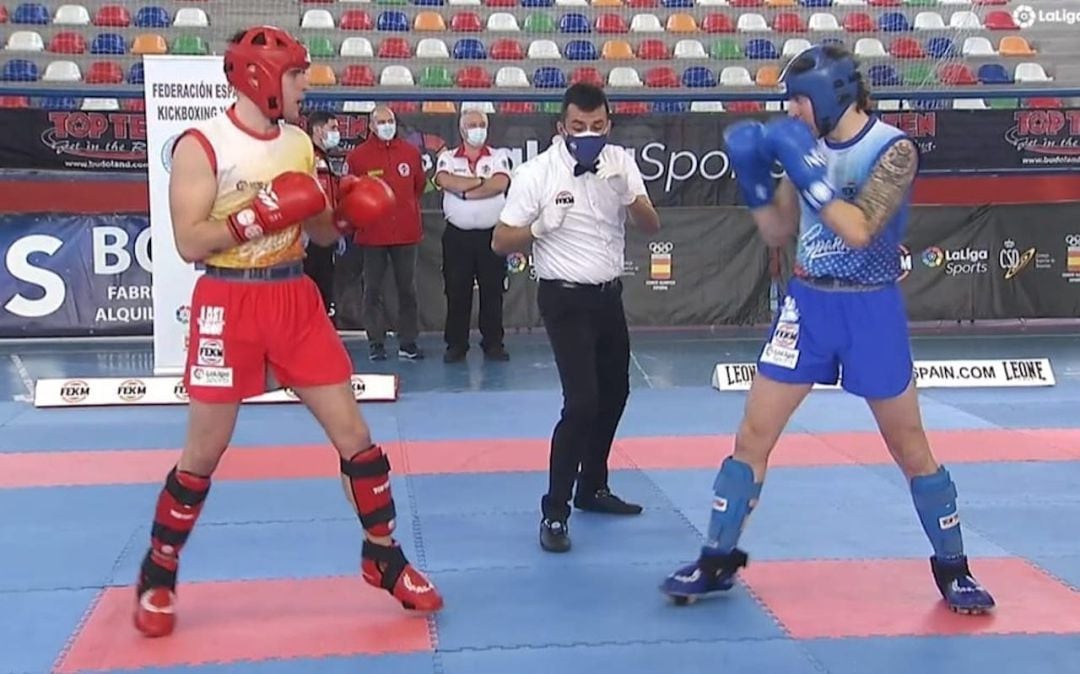 César Heredero antes de su combate