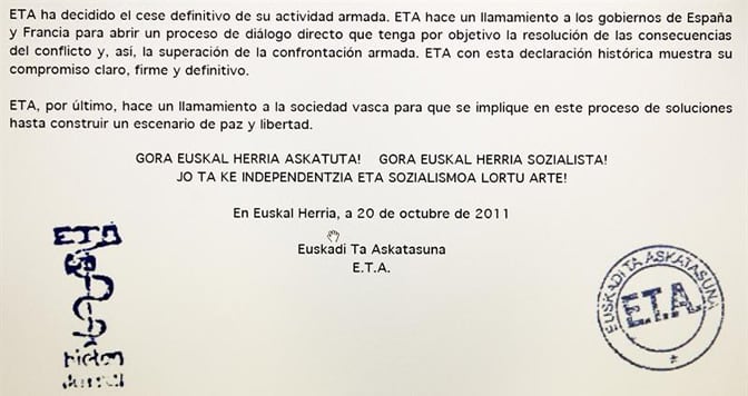 La organización terrorista ETA ha anunciado que &quot;ha decidido el cese definitivo de su actividad armada&quot;