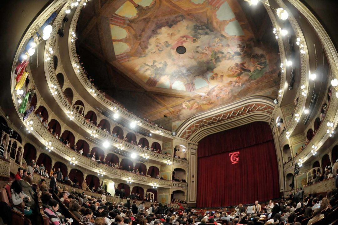Interior del Teatro Falla de Cádiz