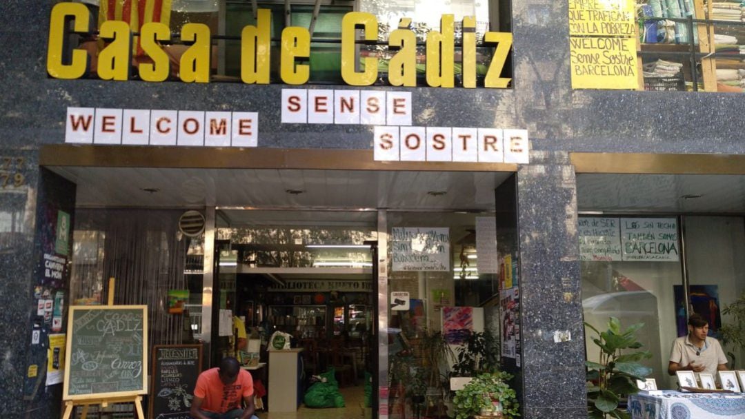 Façana de la Casa de Càdiz a Barcelona