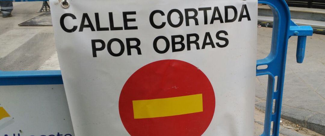 Blasco de Garay, Marqués de Víllores o Federico García Lorca están cortadas