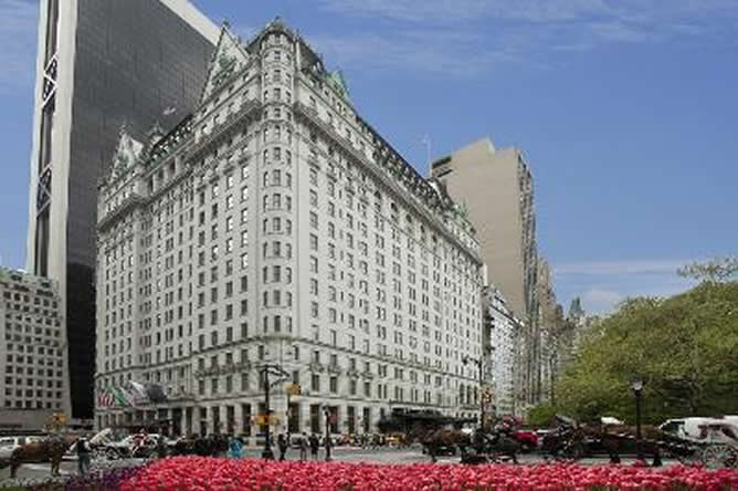 Edificio Plaza de Nueva York donde se encuentran los dos apartamentos de Díaz-Ferrán