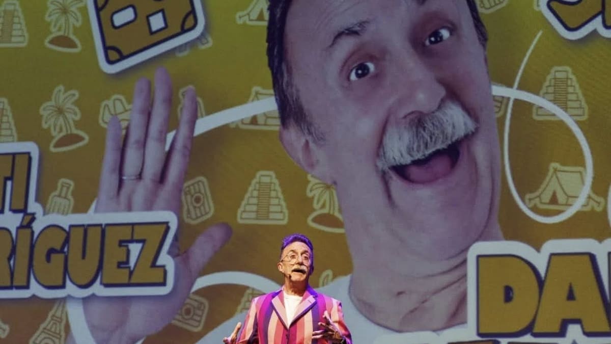 Un hilarante viaje por el mundo con el humorista Santi Rodríguez (05/03/2026)