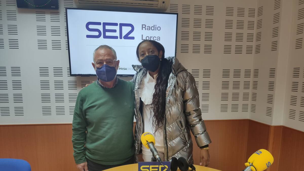 La Banda Municipal de Lorca ofrece un concierto extraordinario junto a la directora cubana Yarineidis Llinse Kessell con motivo del 95 aniversario