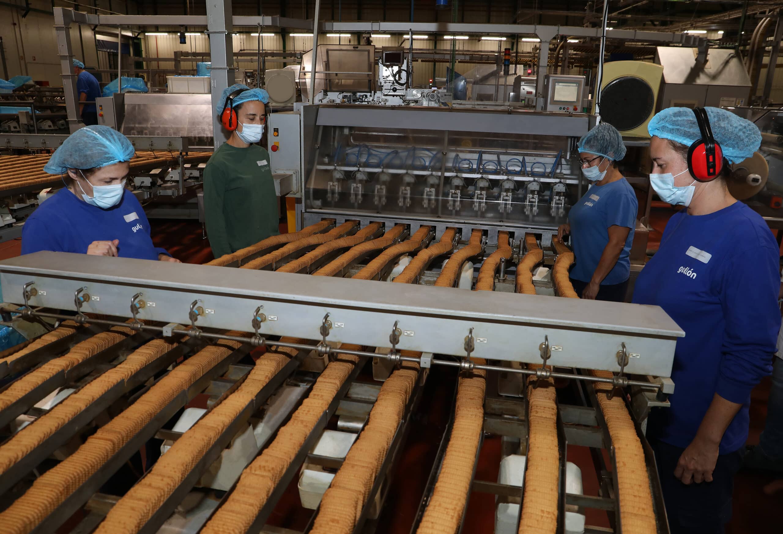 Trabajadoras en una fábrica