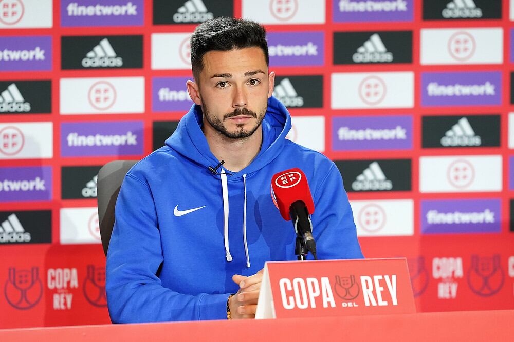 Jesús Bernal, tras el partido de Copa del Rey de esta pasada temporada entre Rayo Majadahonda y Atlético de Madrid