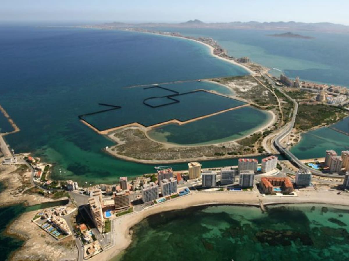 Luengo: "Asumir las competencias en costas desbloquearía el puerto del Gorguel y Puerto Mayor"