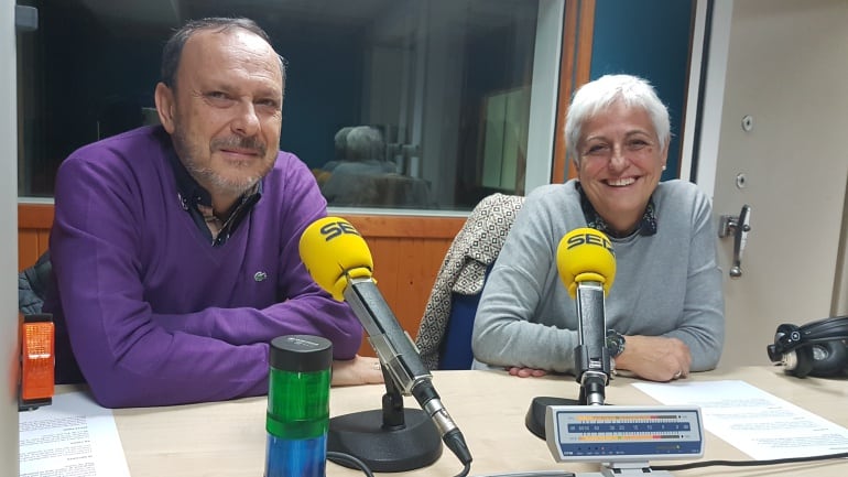 Joaquín Rubio Soler y María Jesús Cedrún en el estudio de la Ventana de Cantabria 