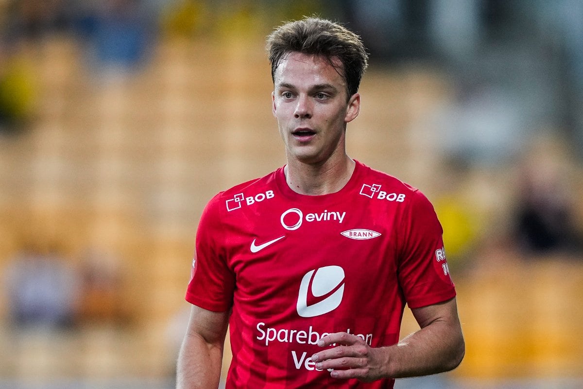 Felix Horn Myhre en un partido con el Brann de Noruega