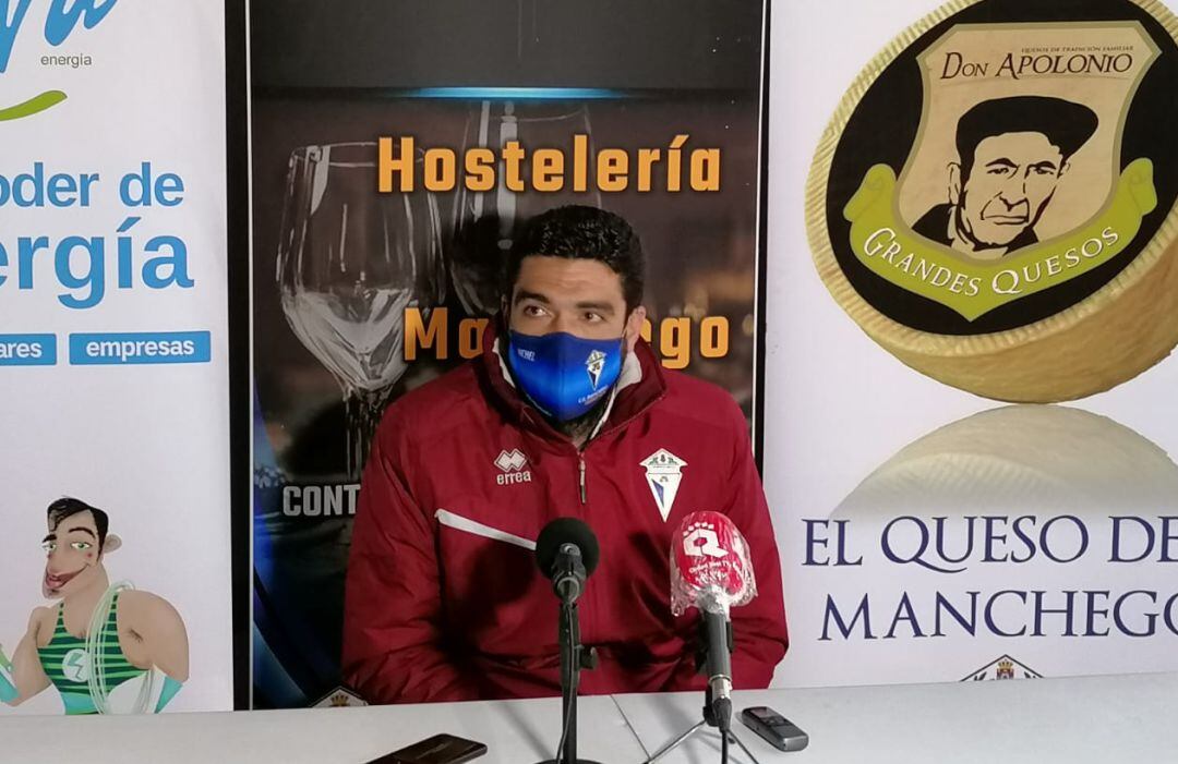 Míchel Carrilero, en una rueda de prensa esta temporada