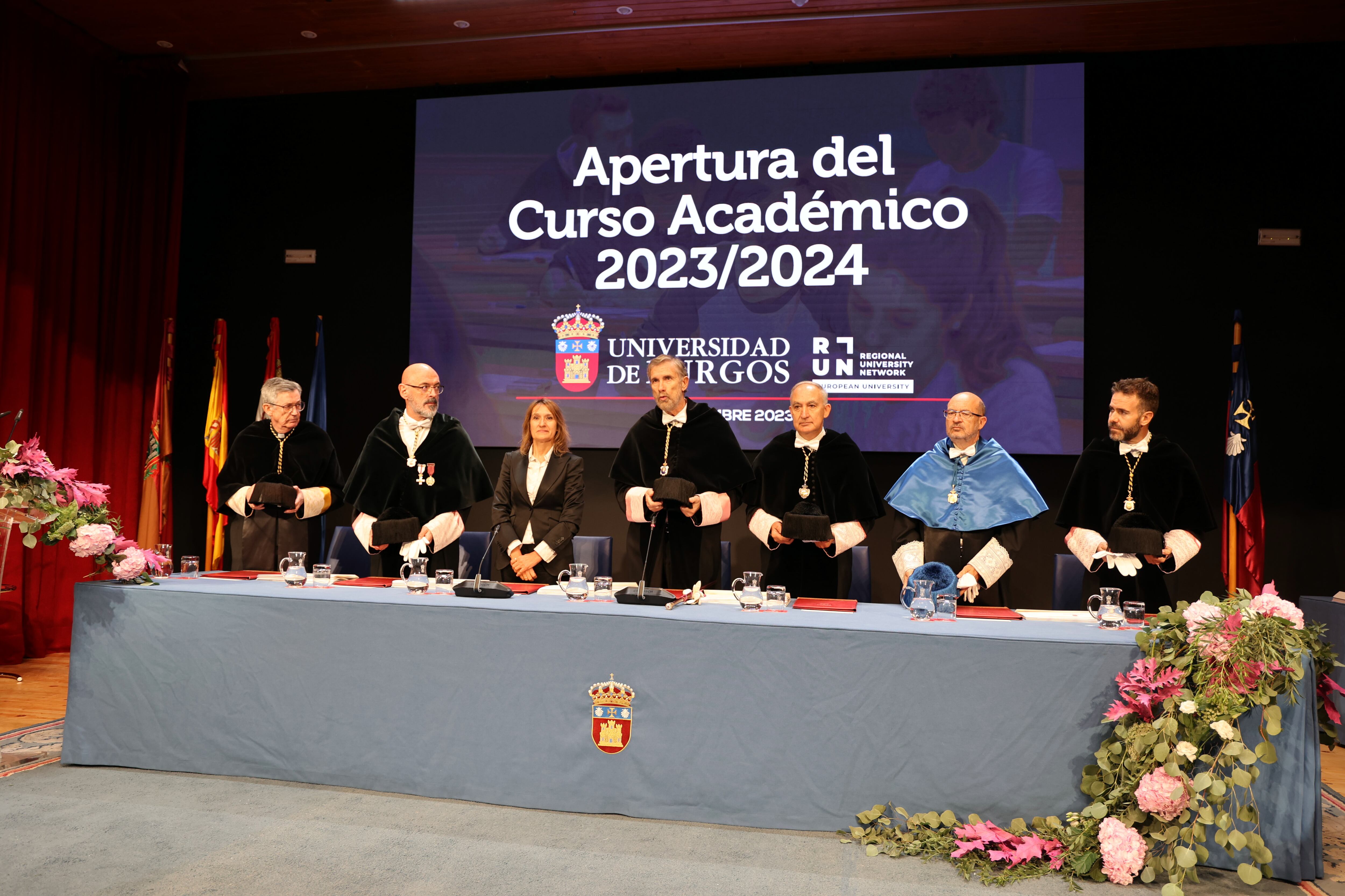 Acto de apertura oficial del curso universitario en la UBU