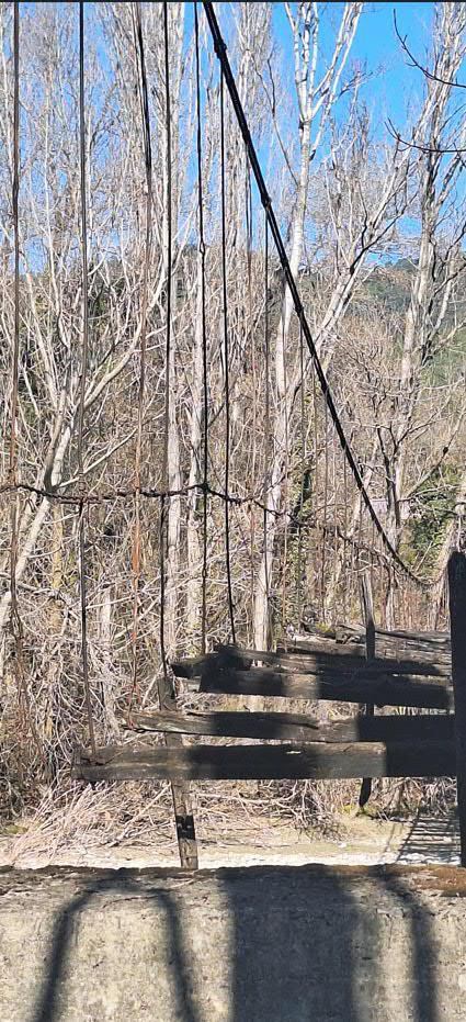 Estado actual de la Pasarela Colgante de Boltaña.