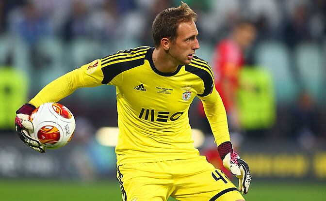 Oblak, durante un partido con el Benfica