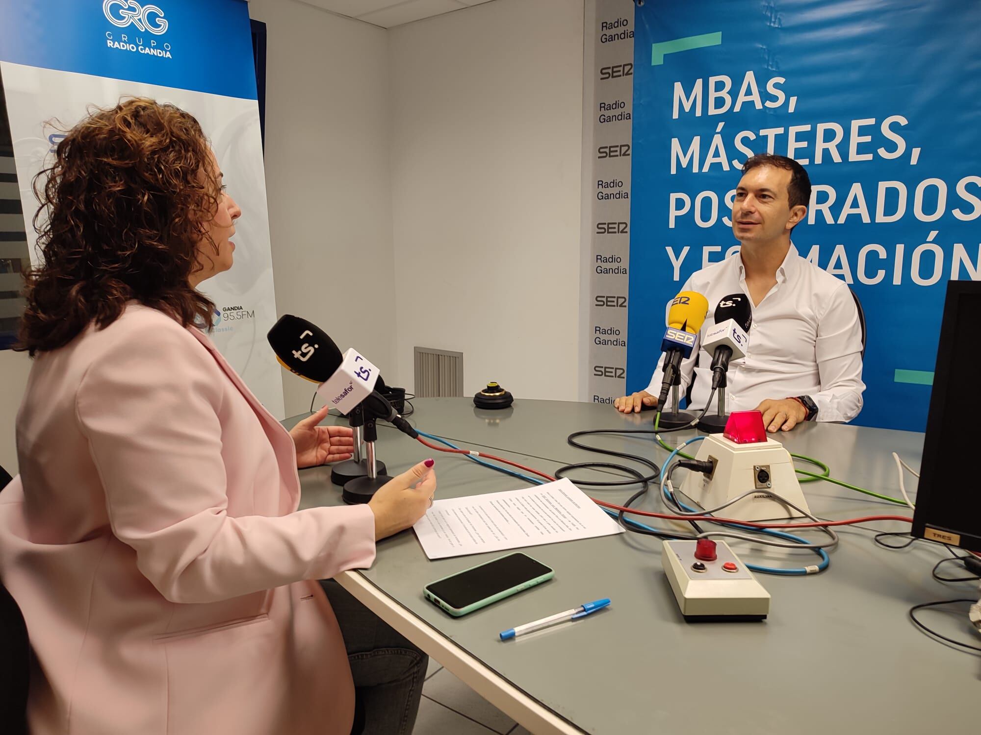 Darío Grimalt, consejero de Ale-Hop en el programa SER Empresari@ de Radio Gandia SER y Telesafor.