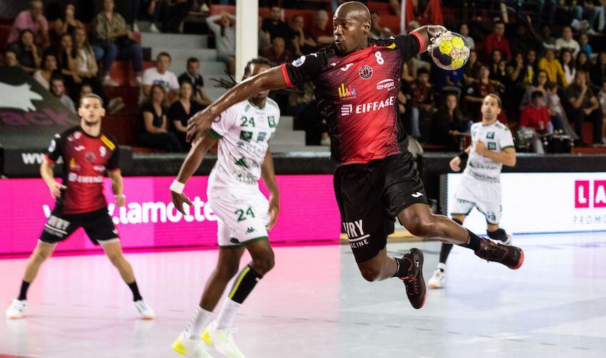 Yoel Cuni Morales llega como refuerzo al Bada Huesca