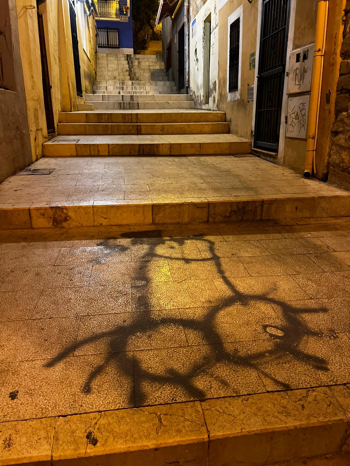 Imagen de una de las calles del Casco Antiguo de Alicante