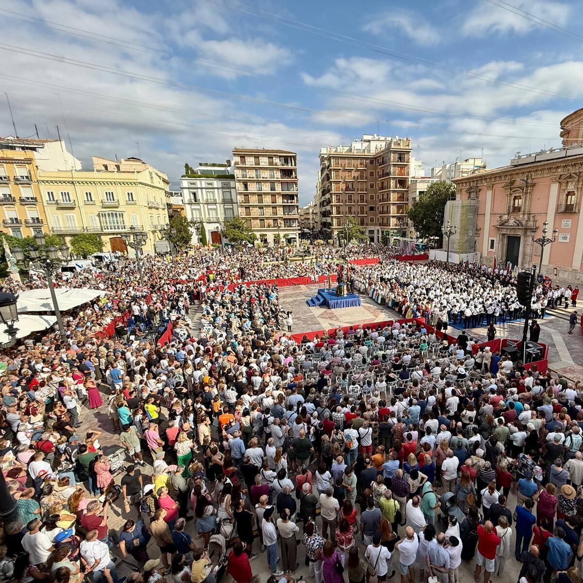 Catalá reivindica el respeto al himno valenciano en su centenario