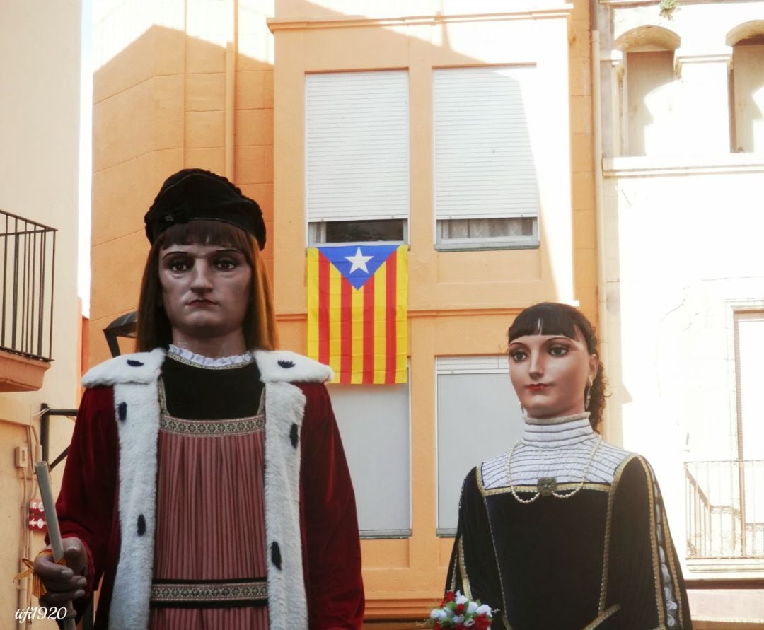 Imatge dels gegants sostrets del Vendrell. 