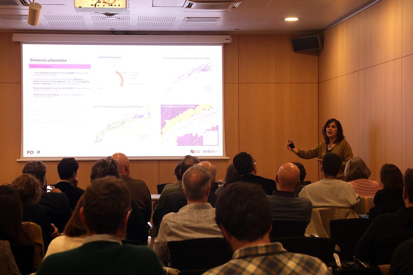 n moment de la presentació dels resultats dels tallers deliberatius del consell consultiu del POUP d&#039;Andorra la Vella