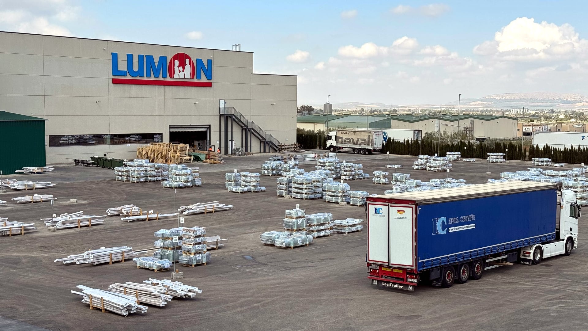 Fábrica de Lumon en Antequera