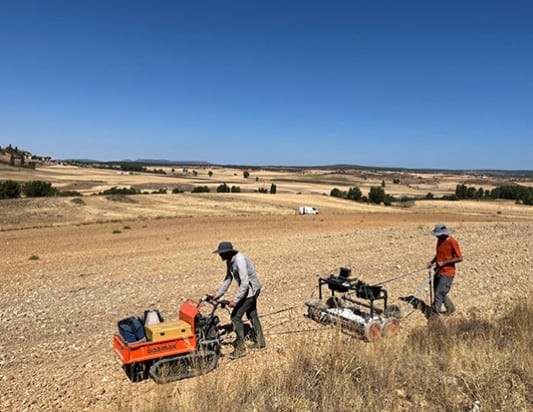 Trabajando con el georradar en Klounioq