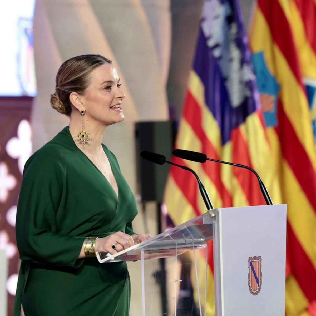 Prohens destaca la hospitalidad de Baleares mientras advierte de un patrón de crecimiento poblacional "insostenible"