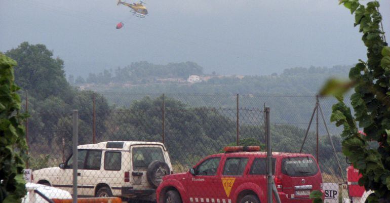 Foto d'arxiu d'un dels helicòpters que va participar en l'extinció de l'incendi d'Horta de Sant Joan, al juliol de 2009.