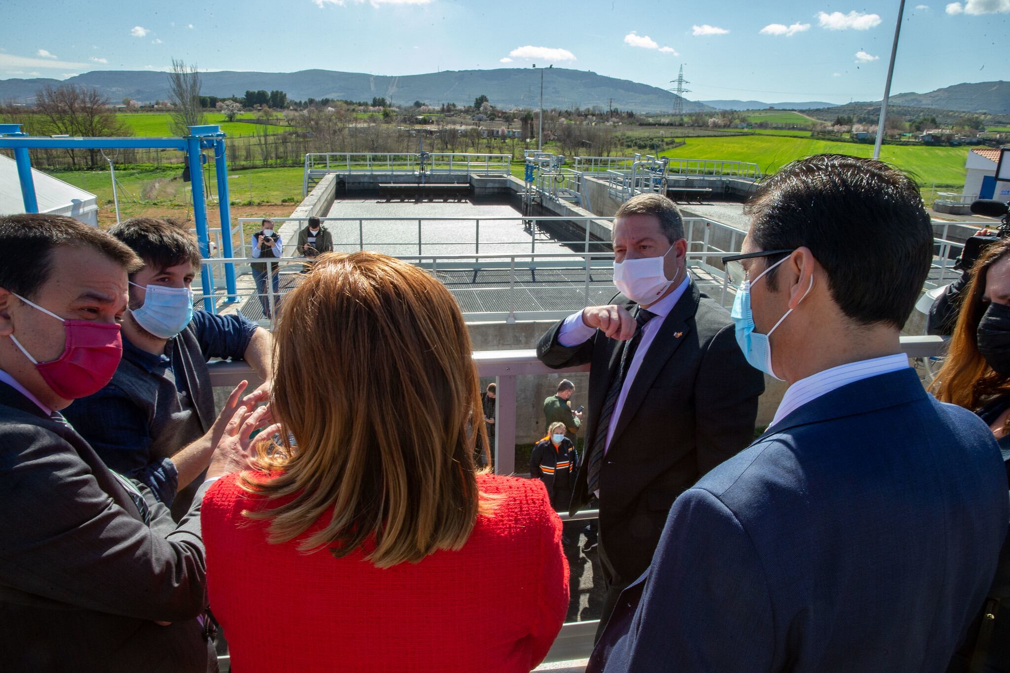 Emiliano García-Page durante la inauguración de la nueva EDAR en Argamasilla de Calatrava