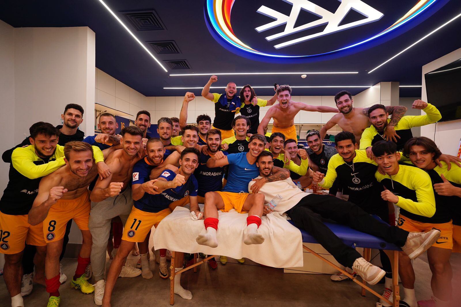 L'FC Andorra celebrant la victòria contra l'Alcorcon.