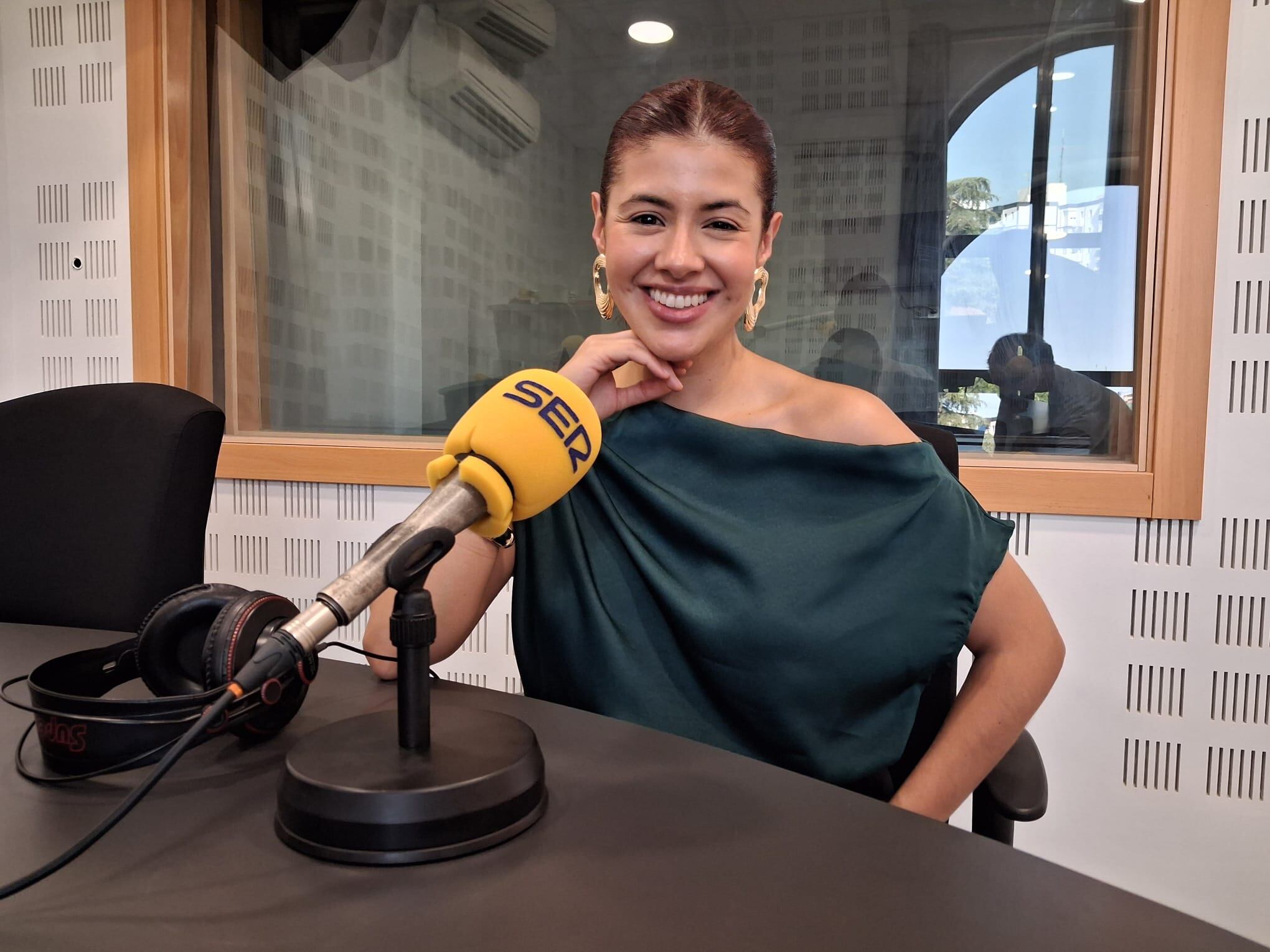 La cantante colombiana Naela