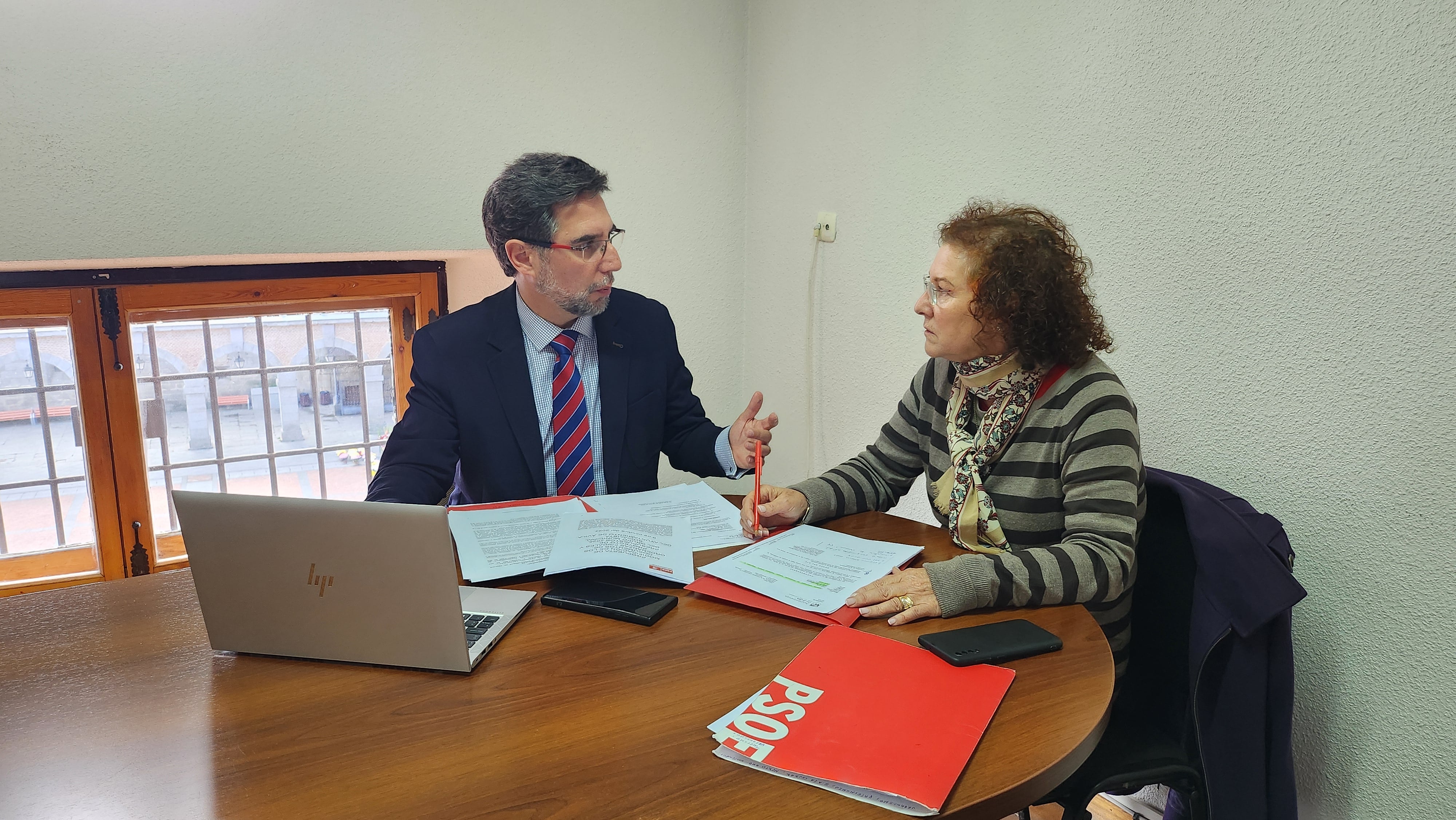 Fernando Contreras y Julia Jiménez, concejales del PSOE