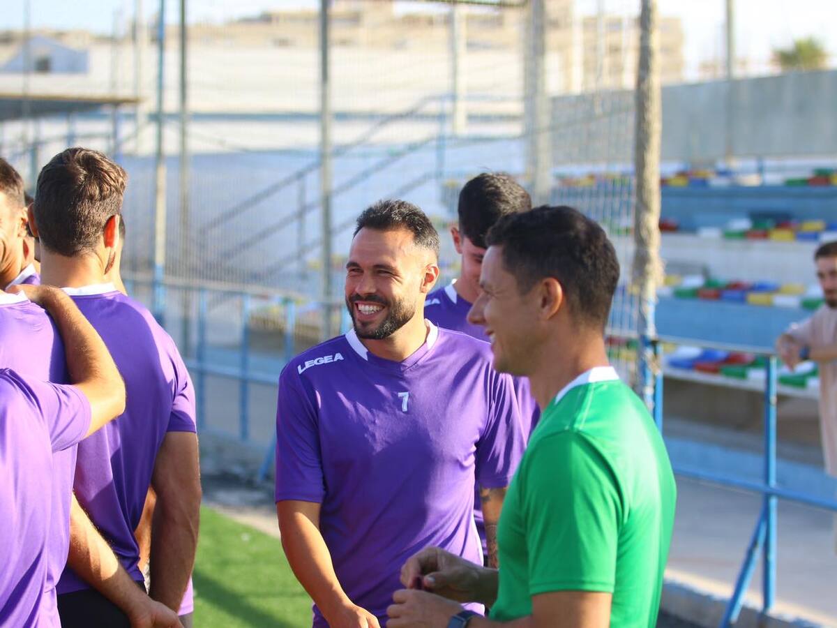 Santi Jara insta a mantener esta mentalidad para ganar en El Palo