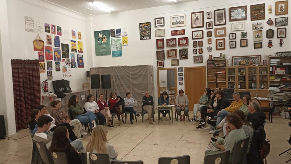 Reunión Grupo de danzas de Villena