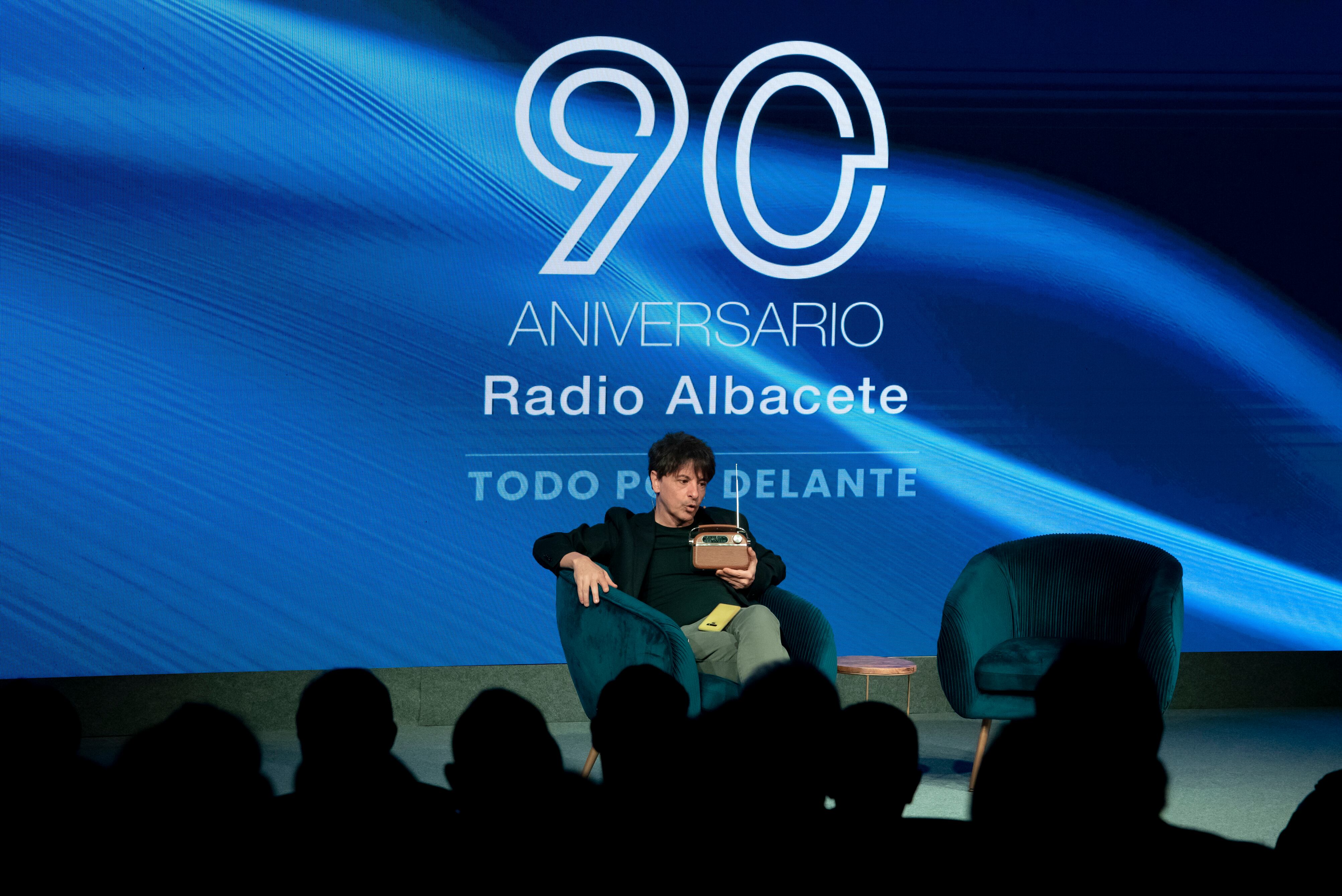 Juan Carlos Ortega durante la gala del 90 aniversario de Radio Albacete.