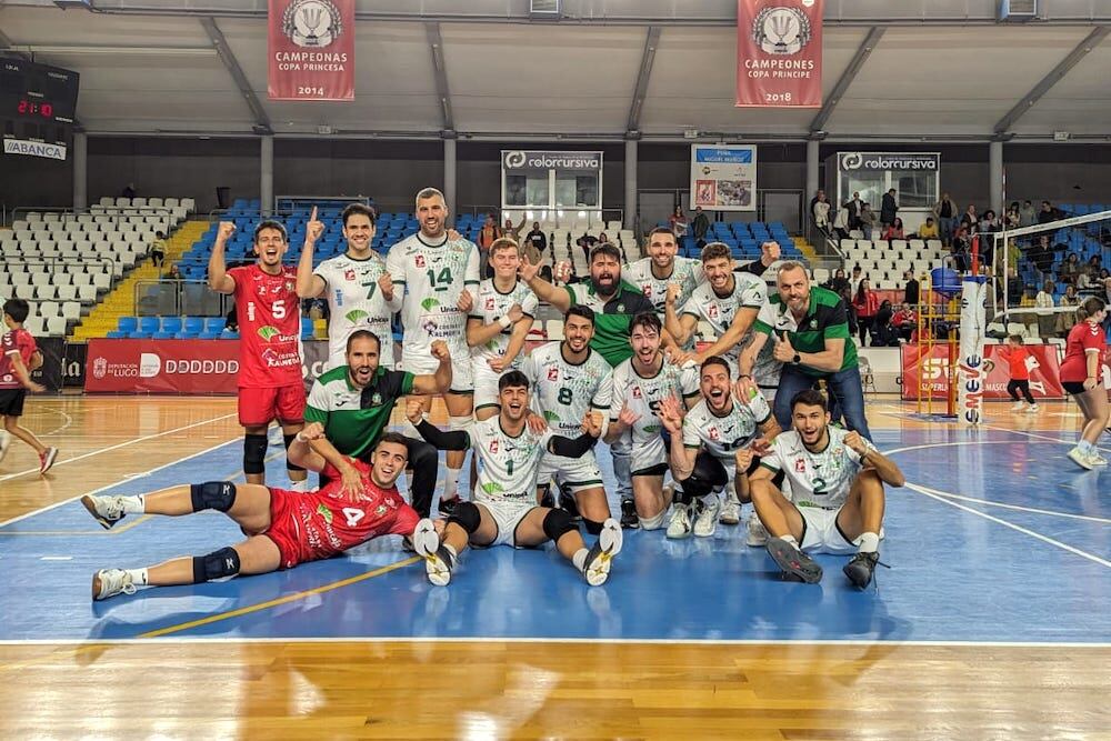 Unicaja Costa de Almería lidera la Superliga.