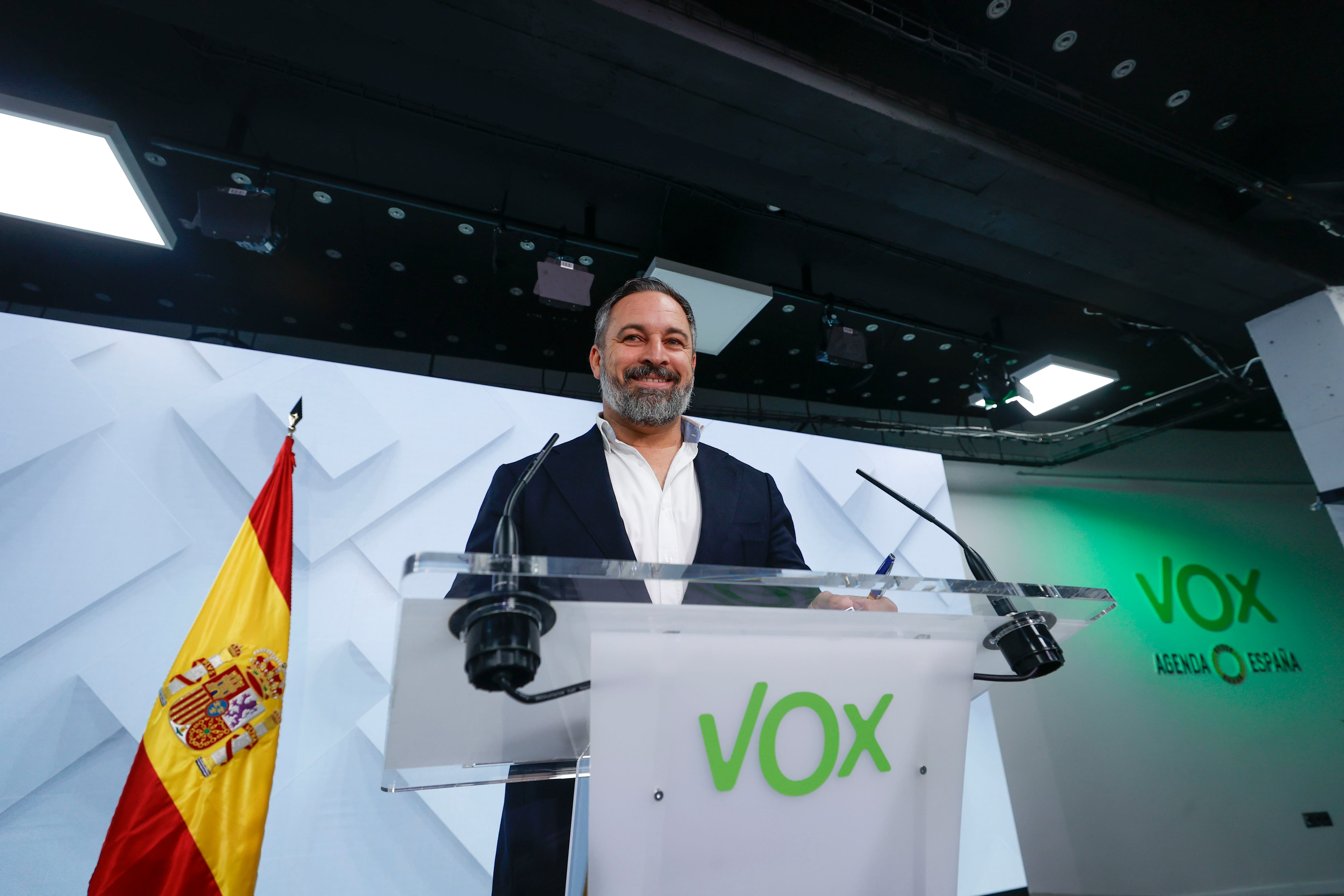 El líder de Vox, Santiago Abascal, en una rueda de prensa en la sede de la formación política en Madrid