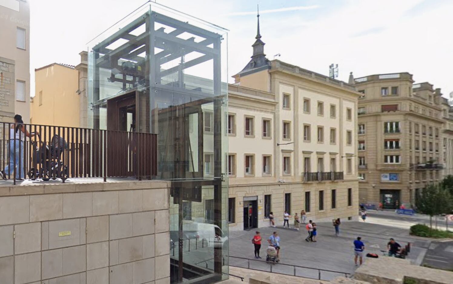 Ascensor en el centro de Vitoria