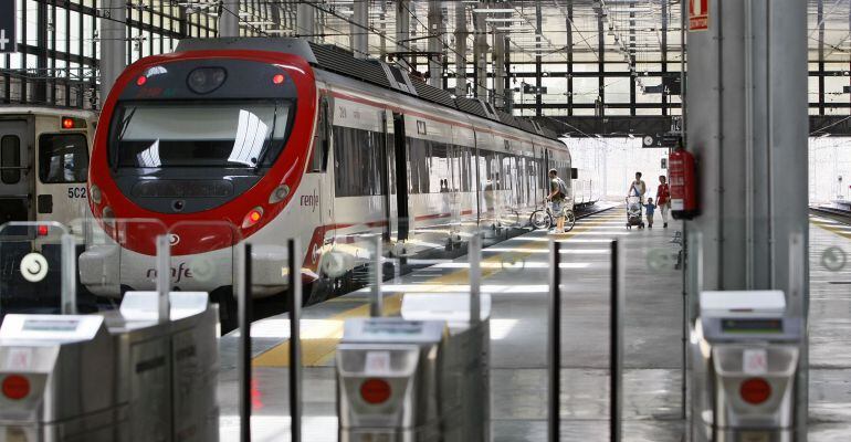 Estación de ferrocarril de Cádiz