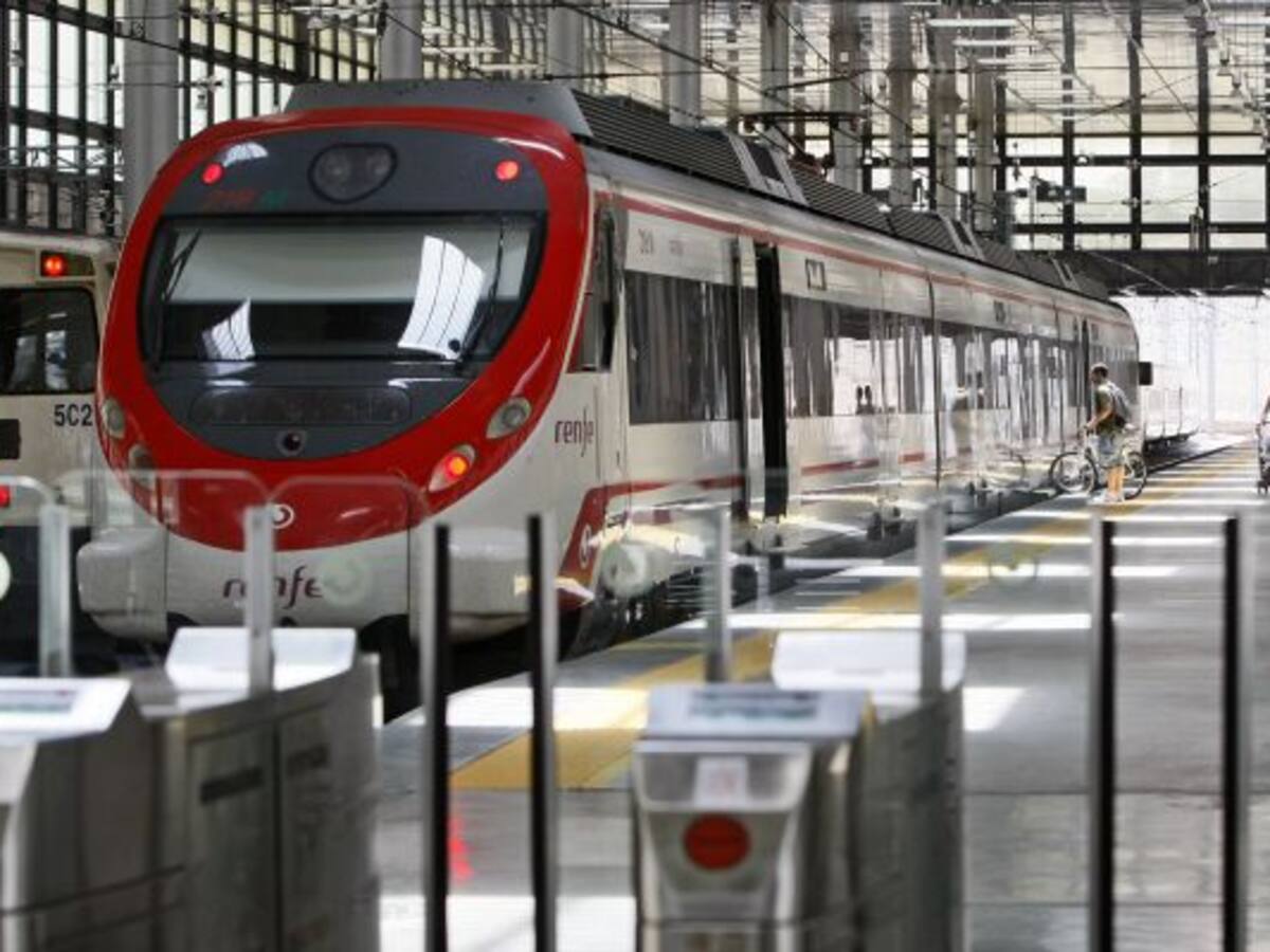 El Carnaval cogió por la vía de la libertad...para cantar al soterramiento