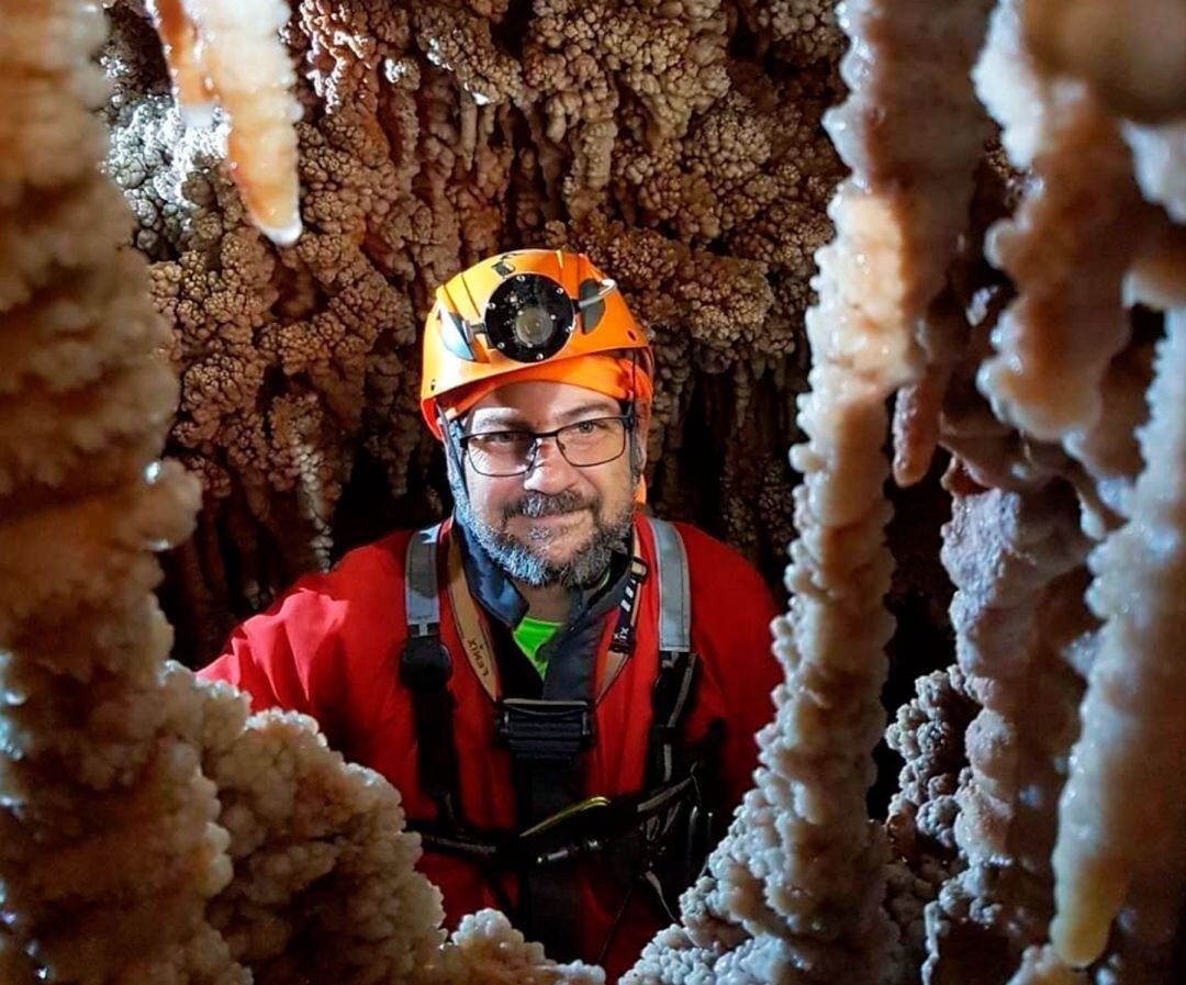 Buscan a Natxo Santacreu en algún entorno natural de la comarca.