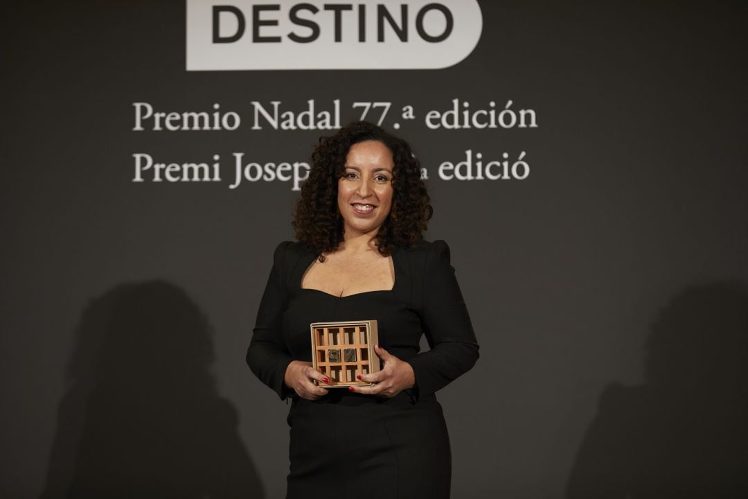 Imagen de Najat el Hachmi, ganadora del Premio Nadal por El lunes nos querrán