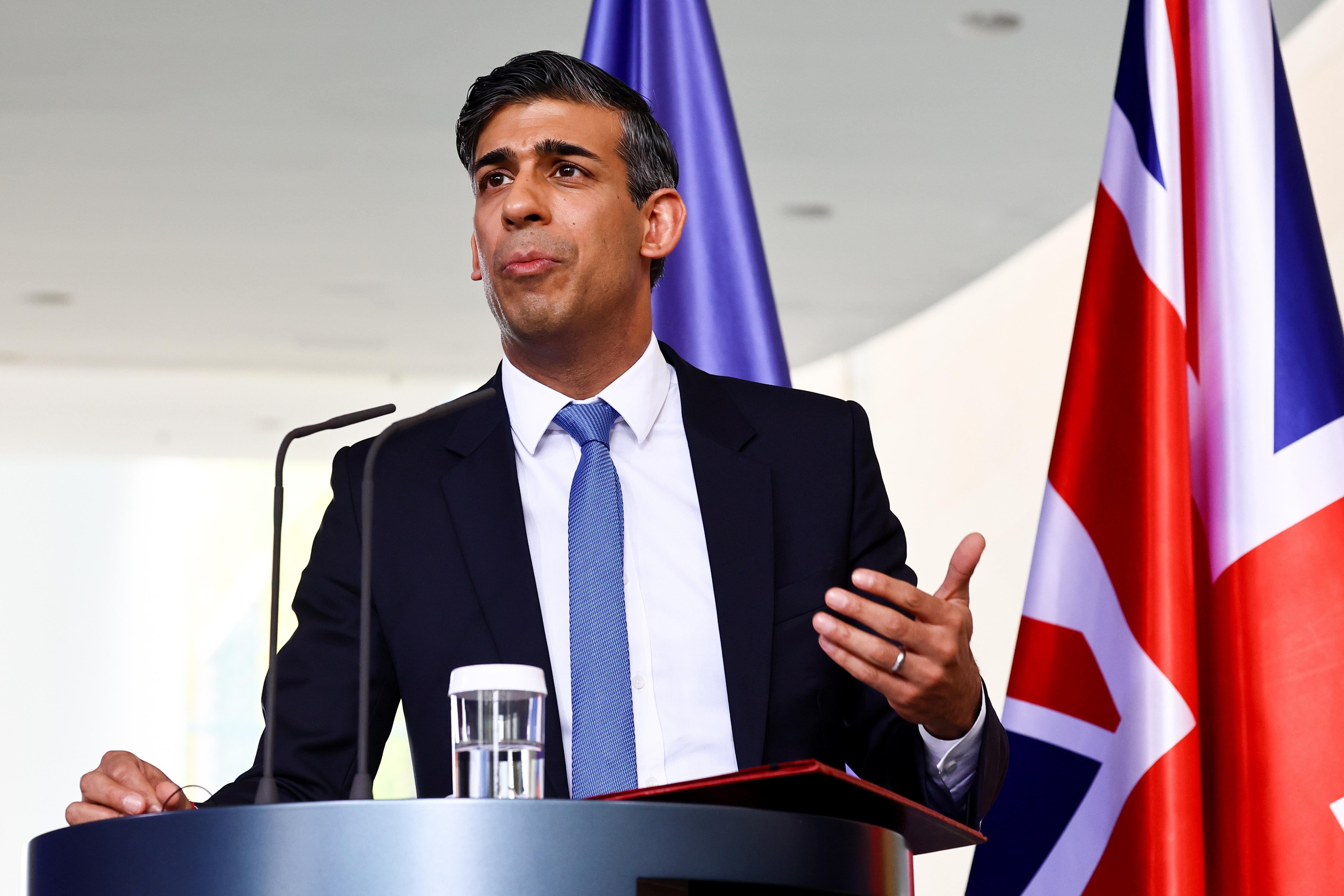 El Primer Ministro británico, líder de los conservadores, Rishi Sunak