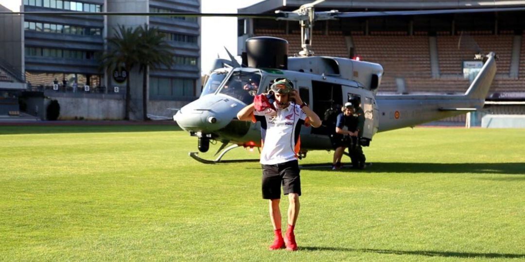 Marc Márquez aterriza en helicóptero en Chapín
