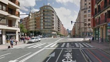 Roba a dos turistas un tratamiento para el corazón y la policía le convence para que lo devuelva