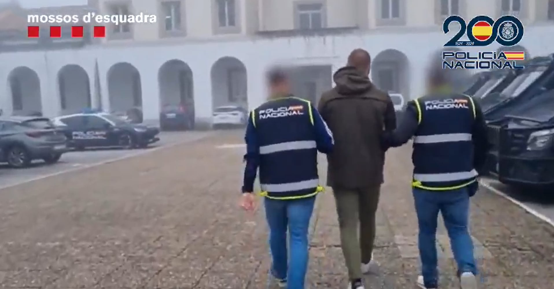 Detenidos 17 hinchas por una pelea tumultuaria por un partido Espanyol-Oviedo en Cornellà.