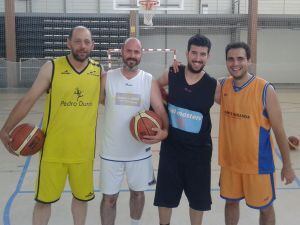 FInalistas del concurso de triples.
