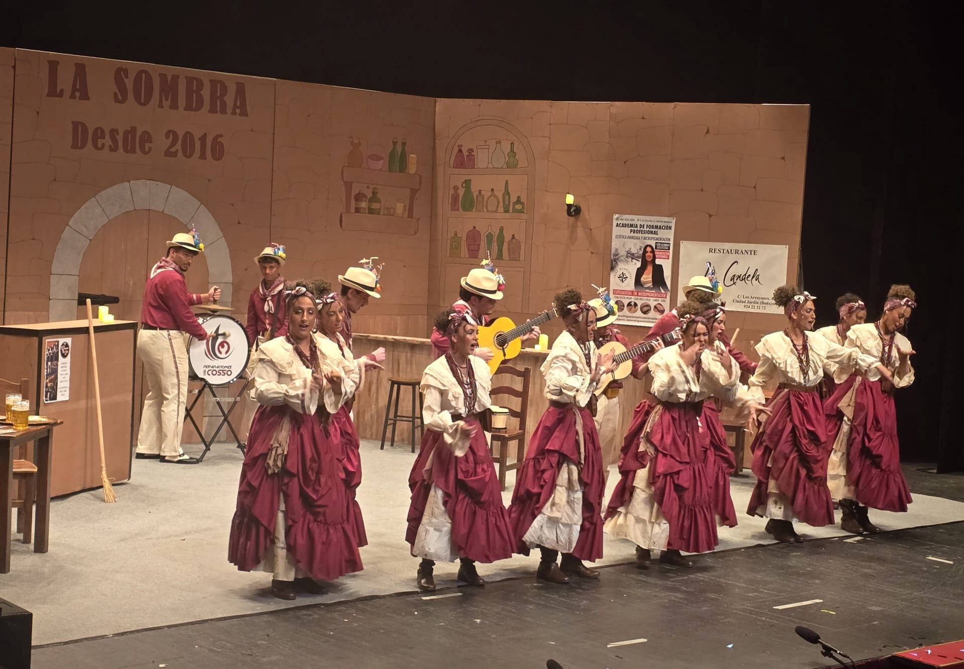 Murga Los Minifolk en el COMBA 2026